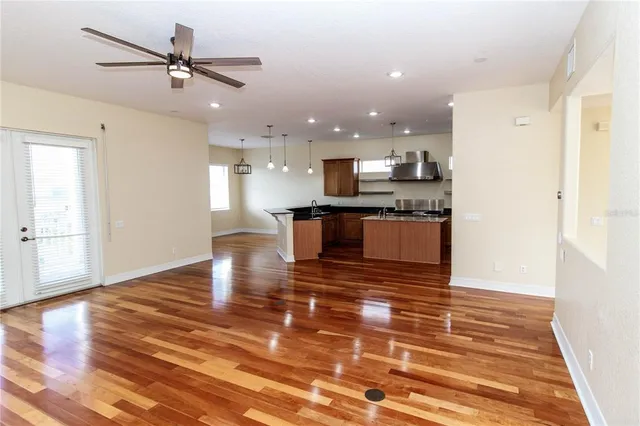 $600,000 | 1340 Apollo Beach Boulevard South, Apollo Beach, FL 33572