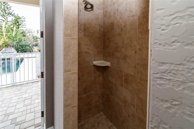 $600,000 | 1340 Apollo Beach Boulevard South, Apollo Beach, FL 33572