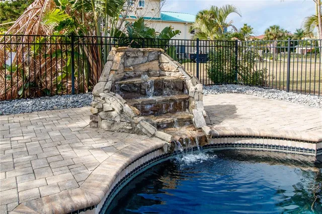 $600,000 | 1340 Apollo Beach Boulevard South, Apollo Beach, FL 33572