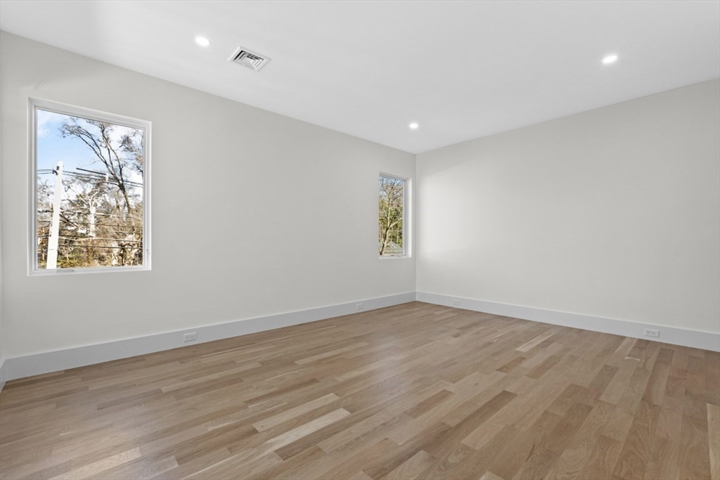 7 Jane Road Newton, MA 02459 - Photo 28 of 42