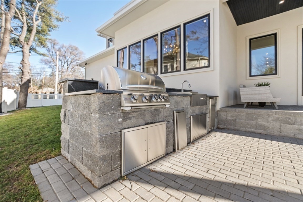 7 Jane Road Newton, MA 02459 - Photo 38 of 42