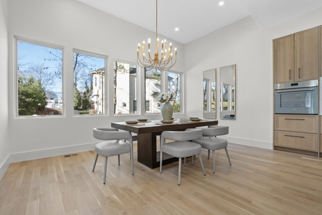 7 Jane Road Newton, MA 02459 - Photo 9 of 42