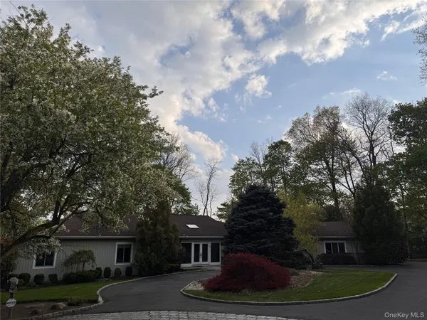 $22,000 | 4 Mohican Trail, Scarsdale, NY 10583