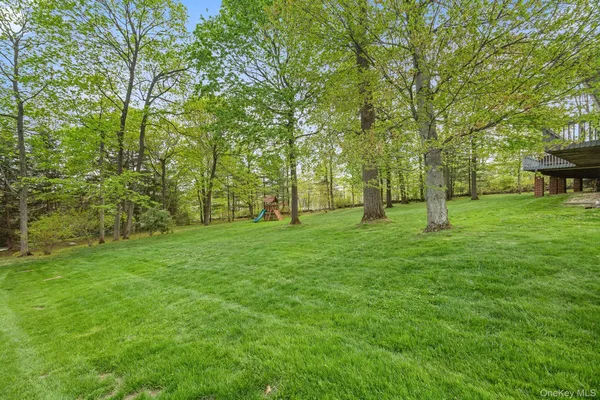 $22,000 | 4 Mohican Trail, Scarsdale, NY 10583