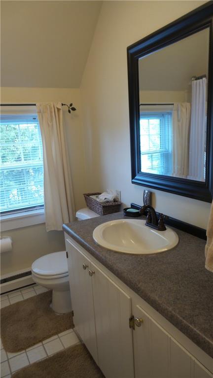46 Elm Street Millinocket, ME 04462 - Photo 28 of 35 MASTER SUITE BATHROOM