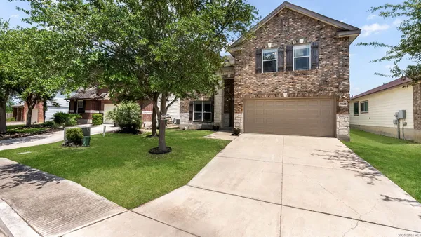 $1,995 | 7538 Elegante Way, San Antonio, TX 78266