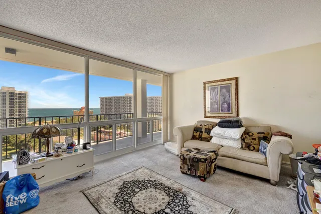 $750,000 | 521 North Riverside Drive, Unit 1207, Pompano Beach, FL 33062