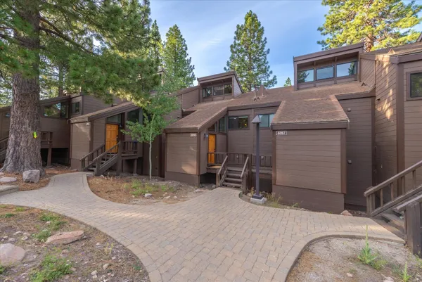 $780,000 | 6066 Rocky Point, Truckee, CA 96161