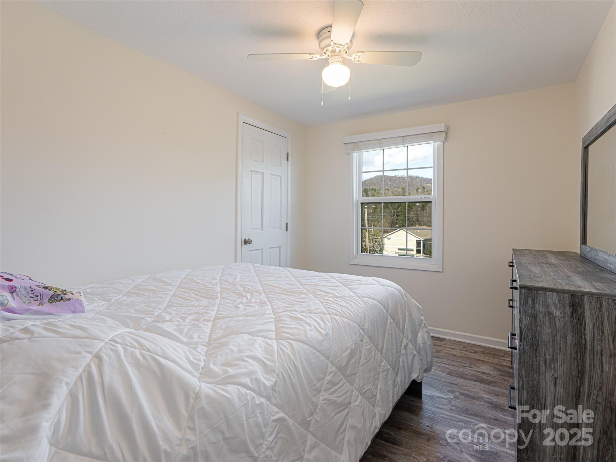 18 Brookside Street Clyde, NC 28721 - Photo 27 of 48