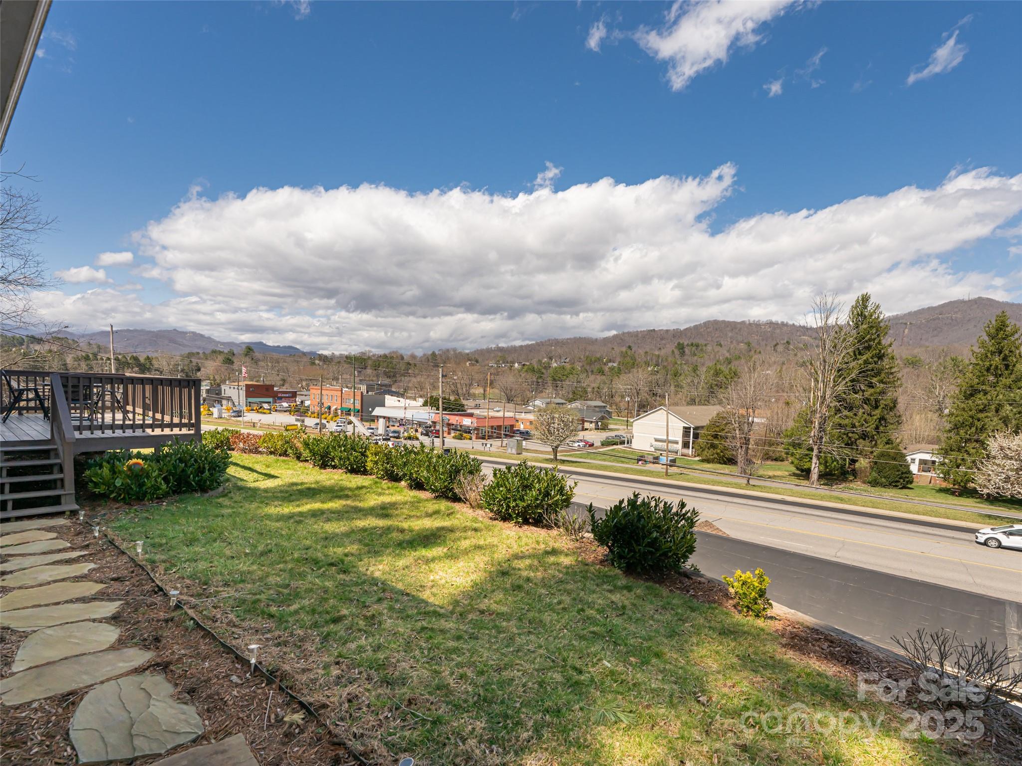 18 Brookside Street Clyde, NC 28721 - Photo 37 of 48