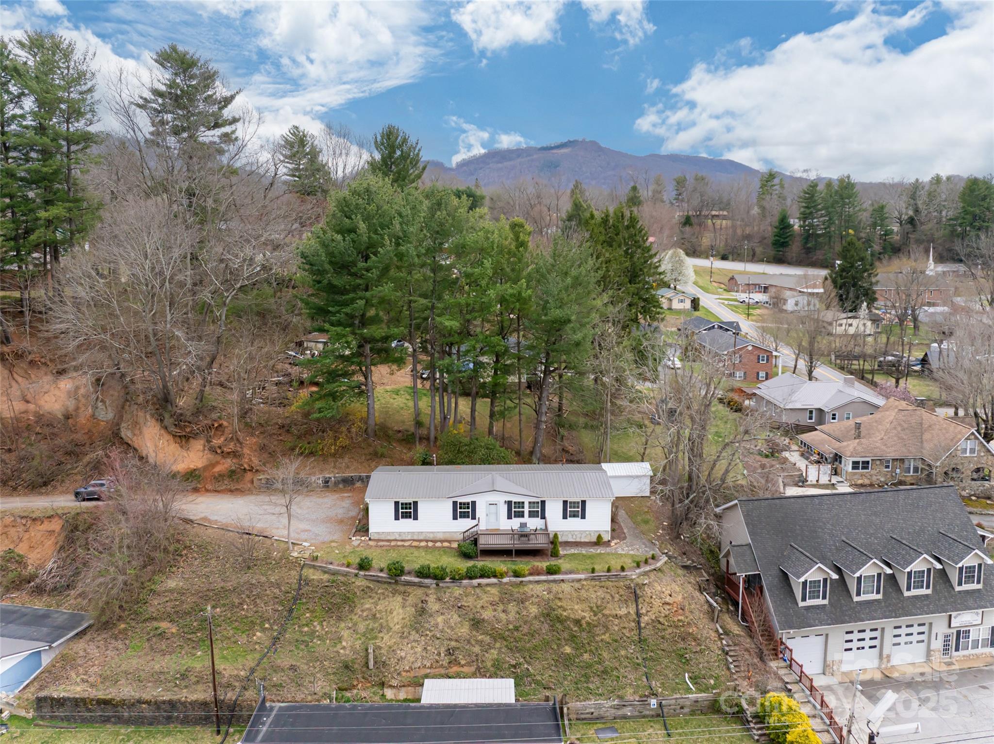 18 Brookside Street Clyde, NC 28721 - Photo 45 of 48