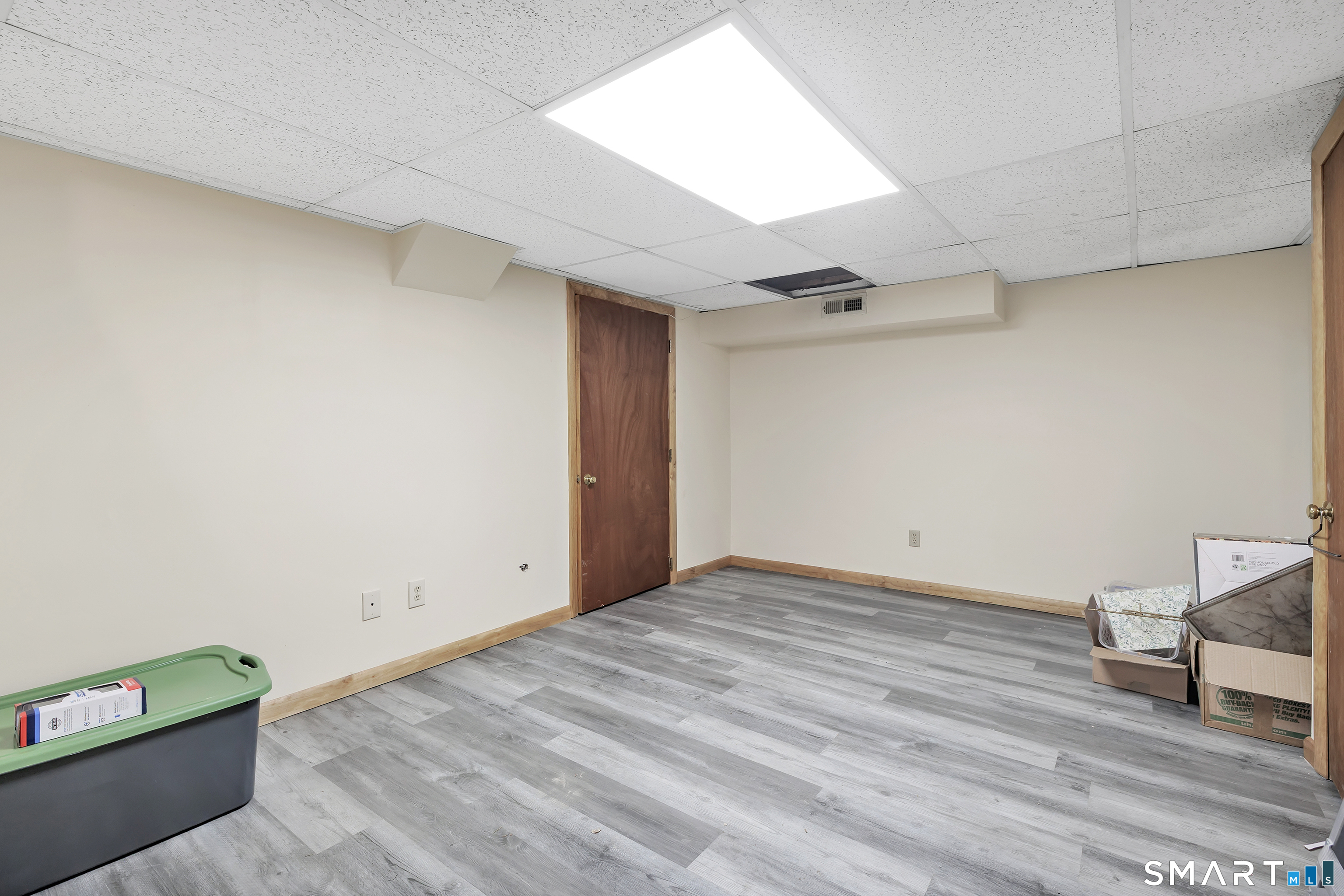 66 Washington Road Hamden, CT 06518 - Photo 37 of 38