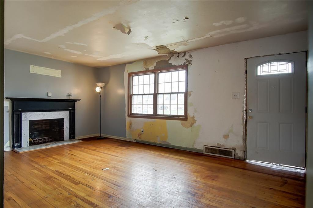 101 North Bromfield Road Dayton, OH 45429 - Photo 4 of 21