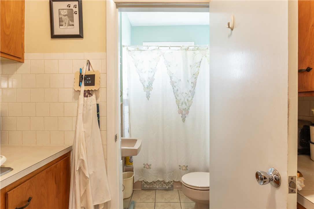 34 Kindergarten Street Woonsocket, RI 02895 - Photo 11 of 19