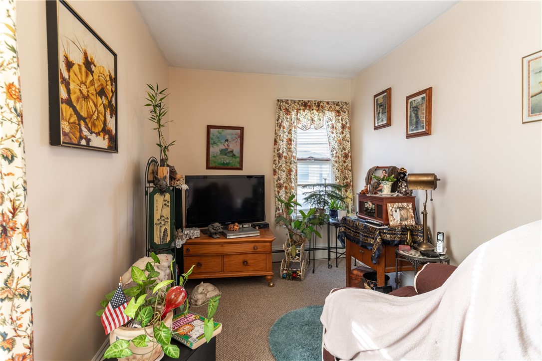 34 Kindergarten Street Woonsocket, RI 02895 - Photo 14 of 19