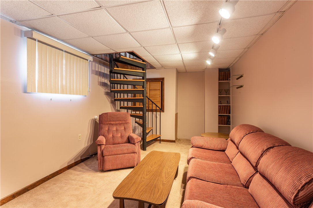 34 Kindergarten Street Woonsocket, RI 02895 - Photo 8 of 19