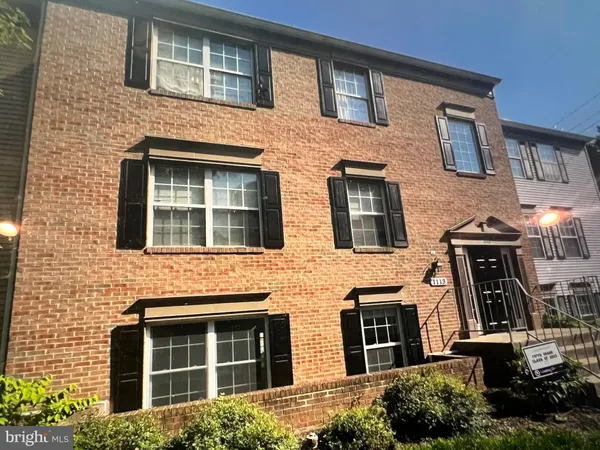 $2,475 | 1113 Huntmaster Terrace Northeast, Unit 101, Leesburg, VA 20176