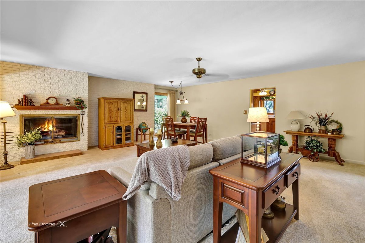 1-s526 Taylor Road Glen Ellyn, IL 60137 - Photo 15 of 26 Gallery Image 15