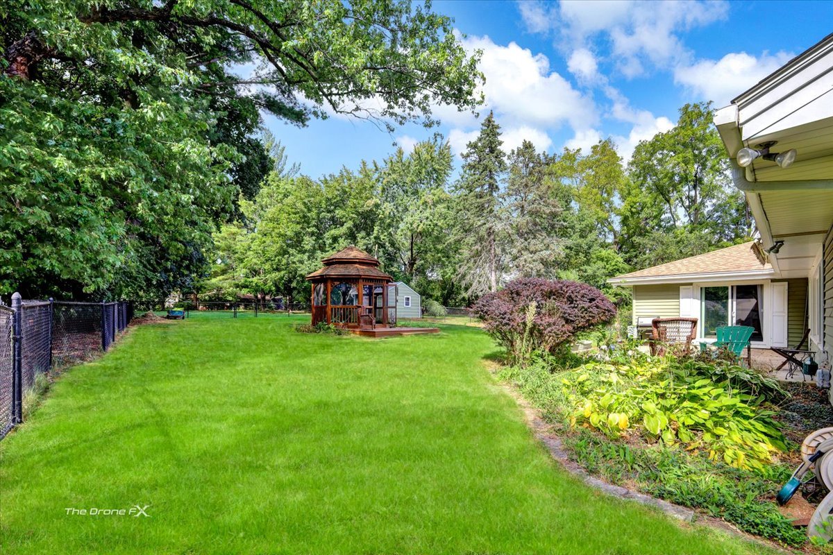 1-s526 Taylor Road Glen Ellyn, IL 60137 - Photo 25 of 26 Gallery Image 25
