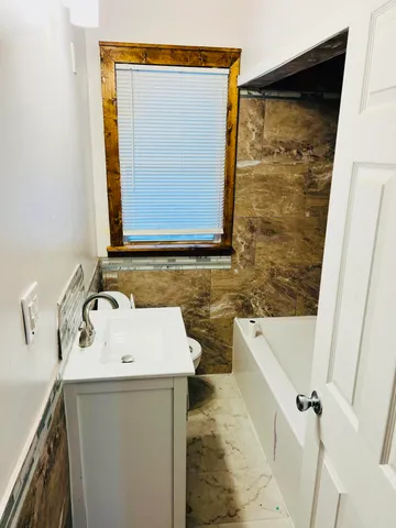 $1,350 | 16169 Kentucky Street, Detroit, MI 48221