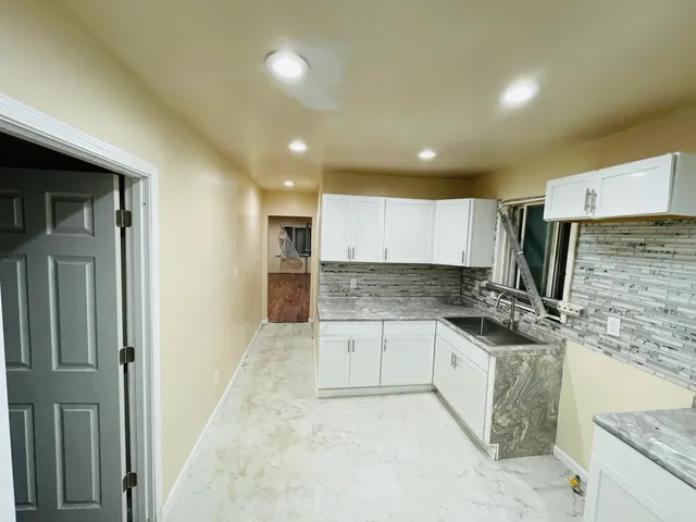 $1,250 | 16169 Kentucky Street, Detroit, MI 48221