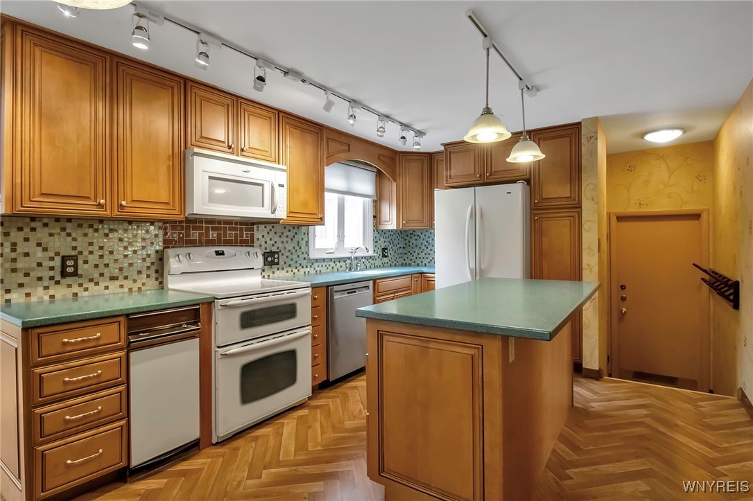 3 Culpepper Road Amherst, NY 14221 - Photo 10 of 49