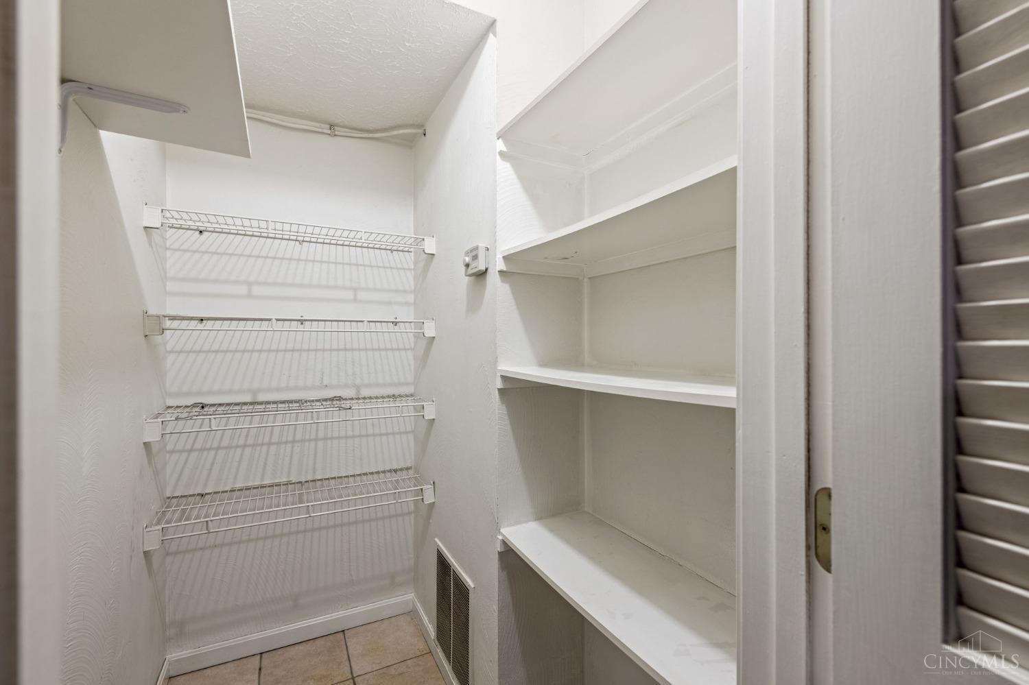 5757 Cheviot Road, Unit 1C Cincinnati, OH 45247 - Photo 19 of 27 Gallery Image 19