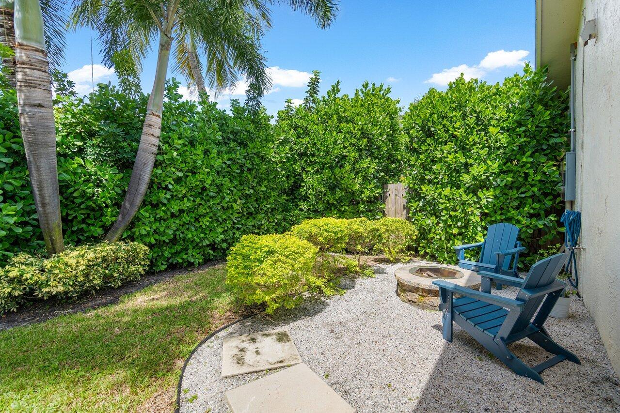 415 Enfield Road Delray Beach, FL 33444 - Photo 40 of 77 036-415EnfieldRoad-DelrayBeach-FL-33444-