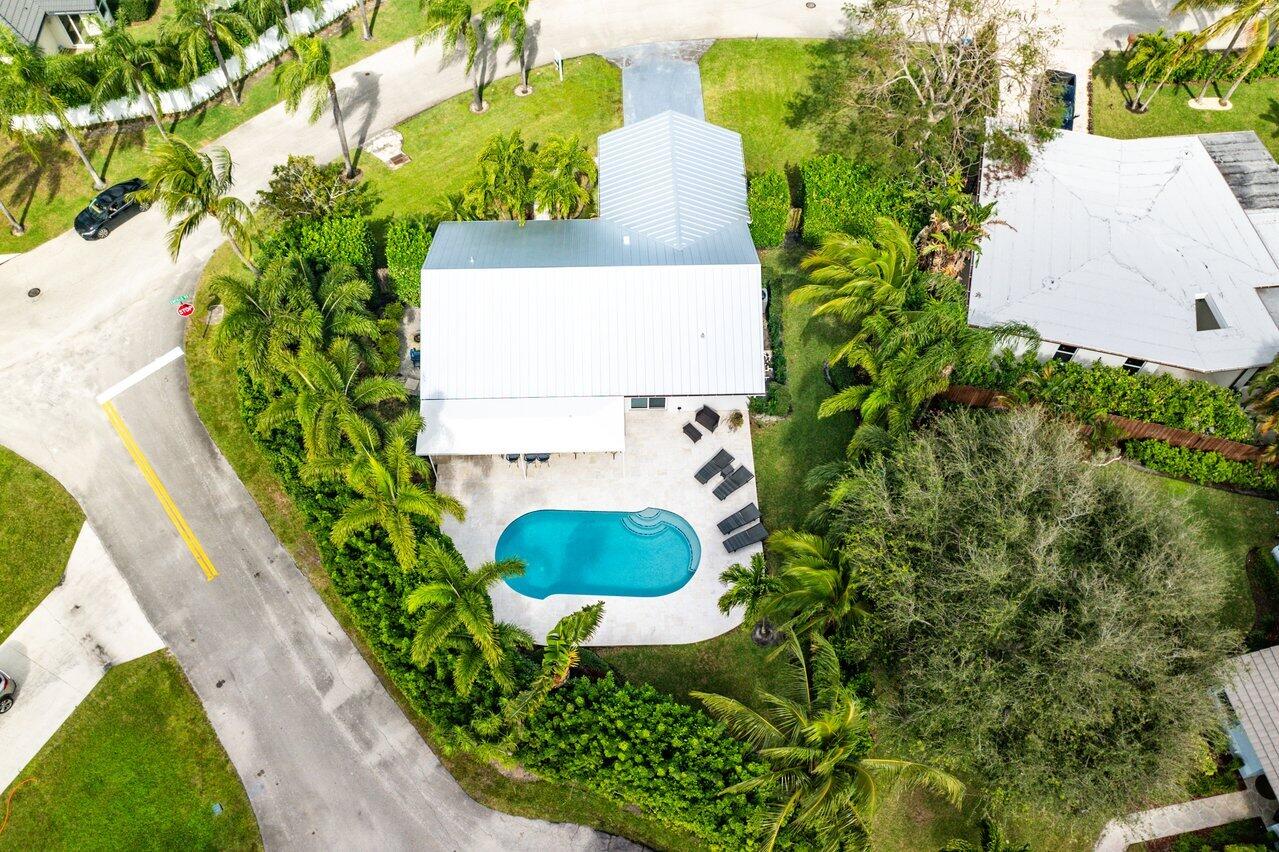415 Enfield Road Delray Beach, FL 33444 - Photo 46 of 77 017-415EnfieldRoad-DelrayBeach-FL-33444-