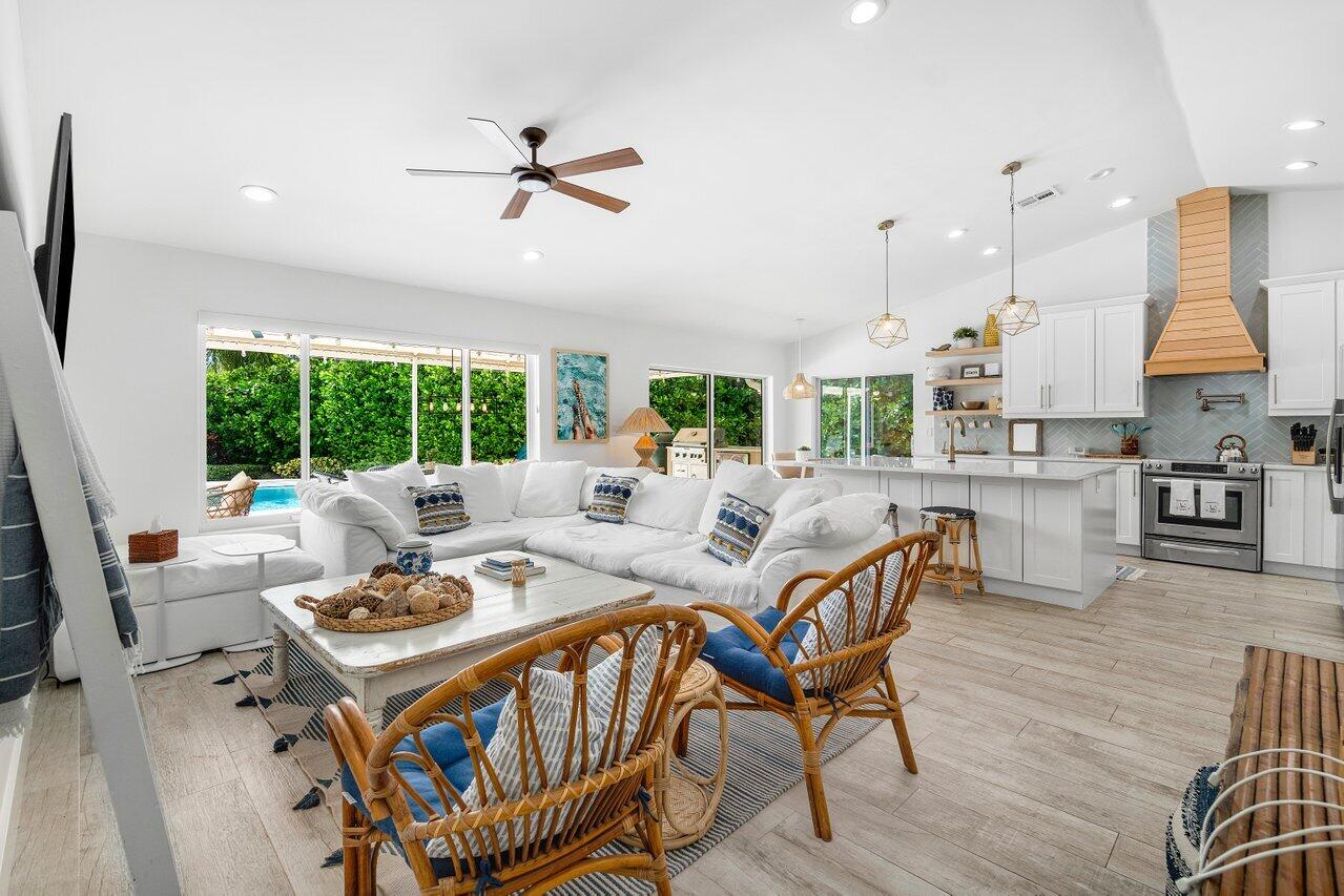 415 Enfield Road Delray Beach, FL 33444 - Photo 5 of 77 Great Room