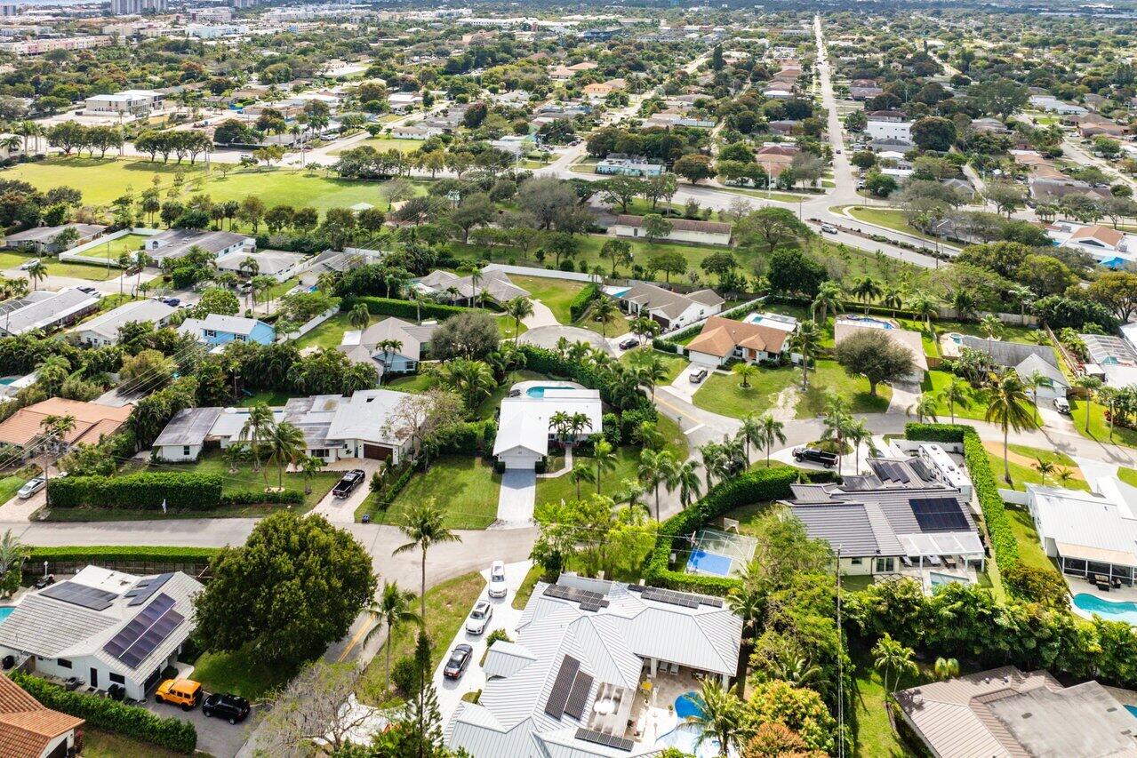 415 Enfield Road Delray Beach, FL 33444 - Photo 52 of 77 023-415EnfieldRoad-DelrayBeach-FL-33444-