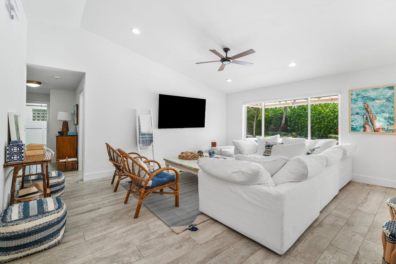 415 Enfield Road Delray Beach, FL 33444 - Photo 6 of 77 Great Room