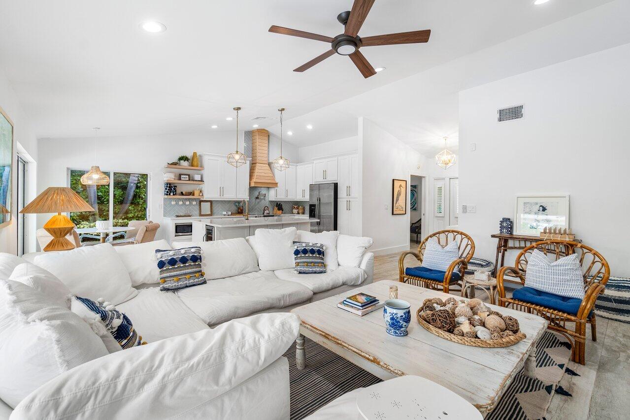 415 Enfield Road Delray Beach, FL 33444 - Photo 7 of 77 Great Room