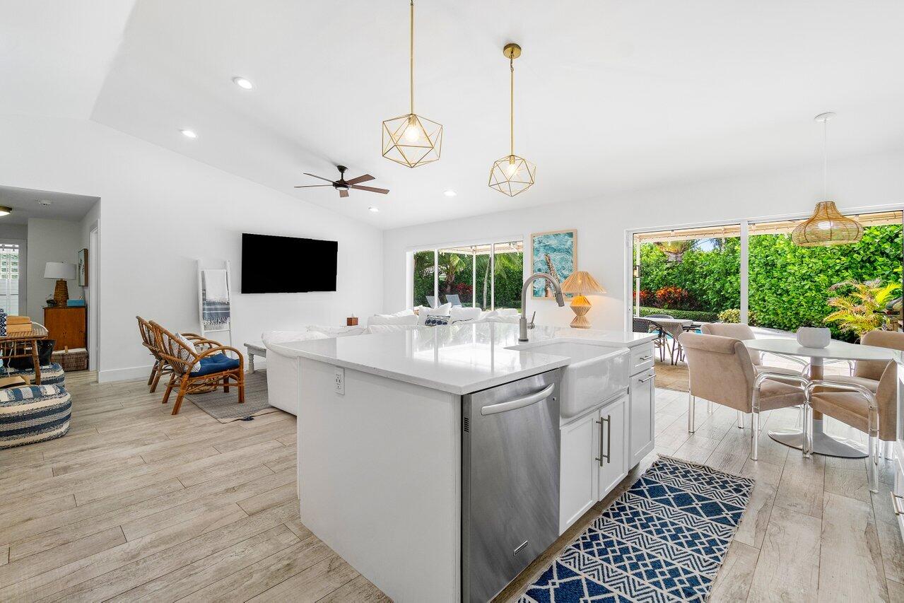 415 Enfield Road Delray Beach, FL 33444 - Photo 10 of 77 Kitchen
