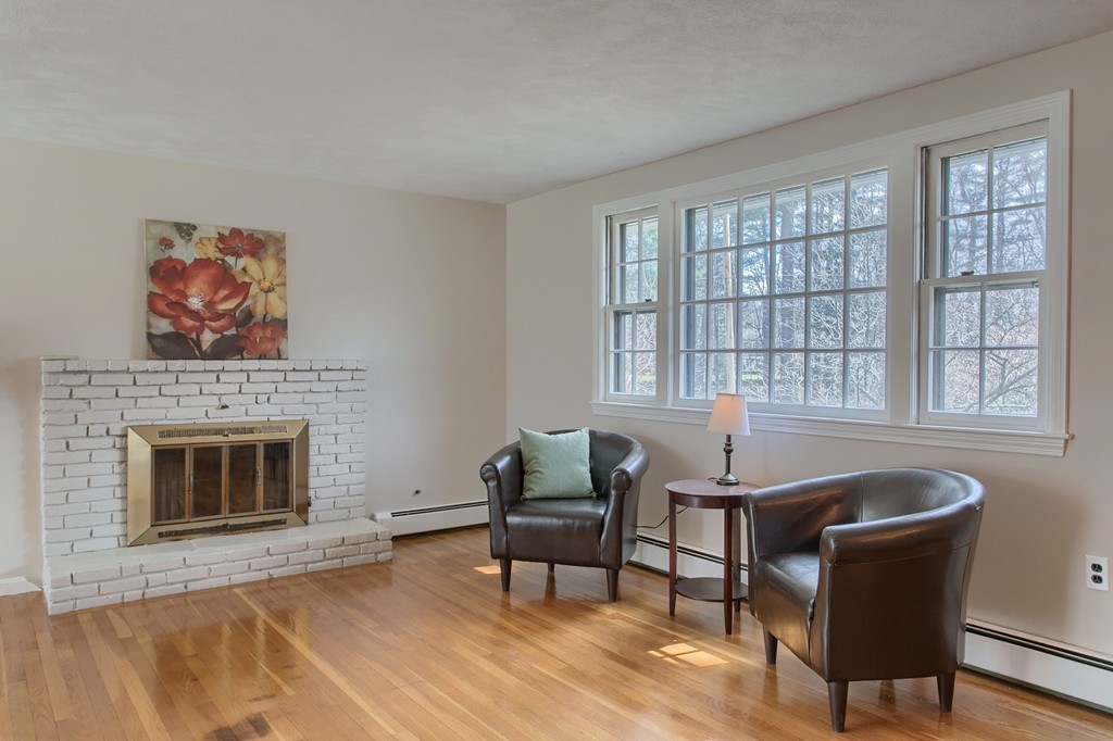 22 John Swift Road Acton, MA 01720 - Photo 4 of 30 Gallery Image 4