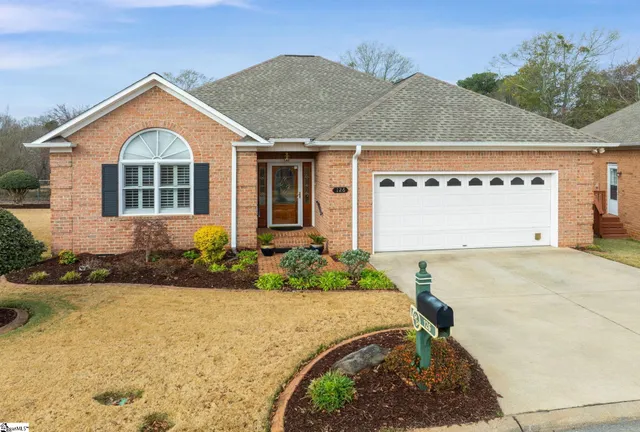 $349,000 | 126 Brinkley Place, Spartanburg, SC 29301