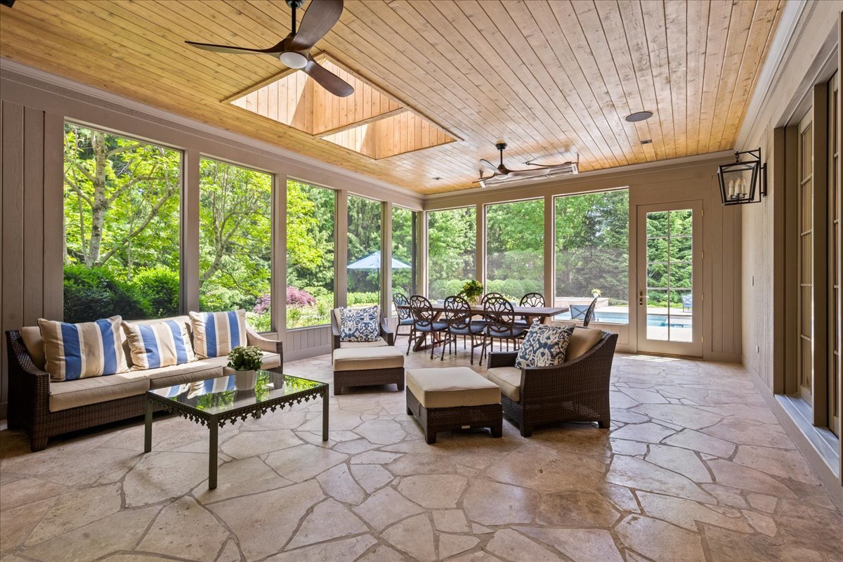 81 Locust Road Winnetka, IL 60093 - Photo 47 of 106 Gallery Image 47