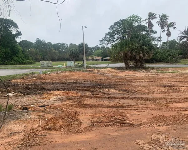 a view of a tennis court