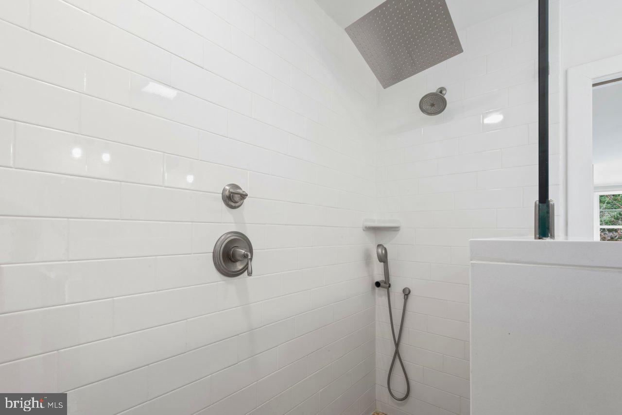 1803 Thornton Ridge Road Baltimore, MD 21204 - Photo 47 of 81 New Primary Full Bath