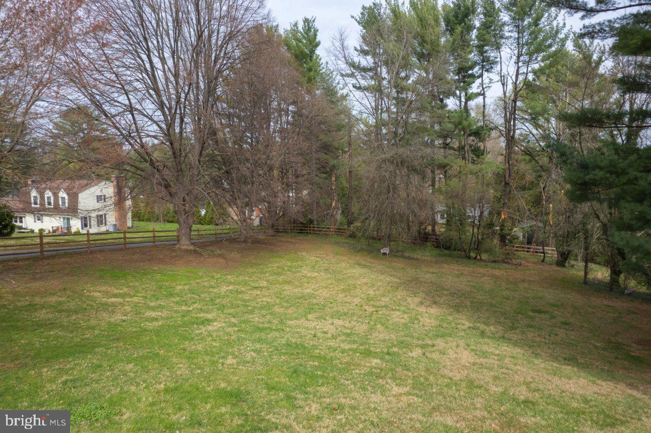 1803 Thornton Ridge Road Baltimore, MD 21204 - Photo 77 of 81 Backyard