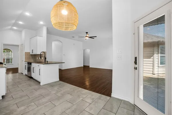 $419,999 | 711 Sweet Peach Drive, Allen, TX 75002