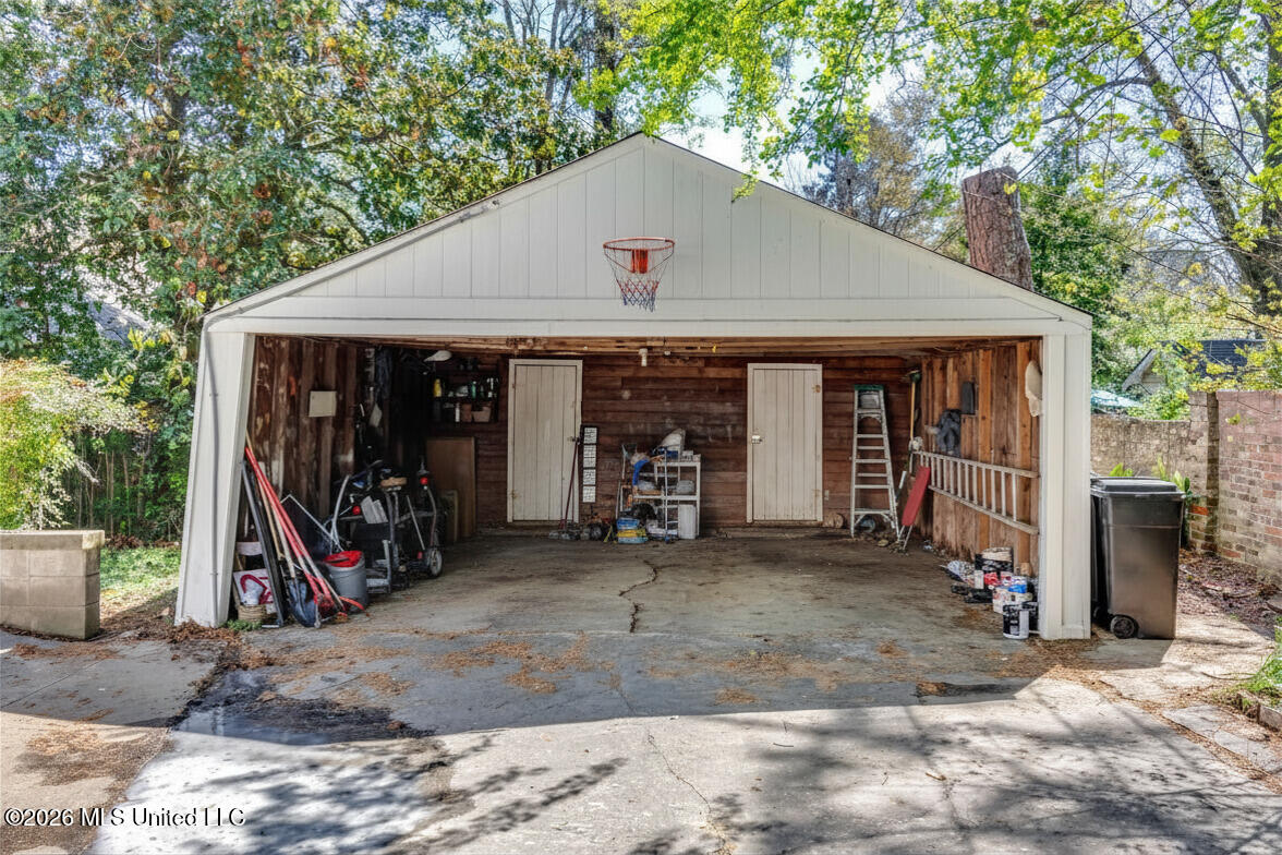 2117 Riverside Drive Jackson, MS 39202 - Photo 65 of 77 Carport