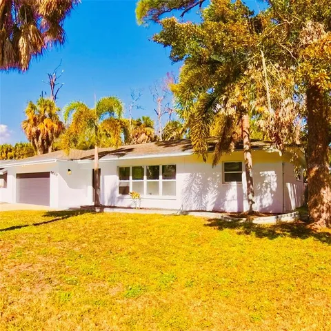 $3,300 | 1649 North Dakota Avenue Northeast, St. Petersburg, FL 33703