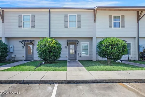 $1,550 | 117 Ella Street, Lafayette, LA 70506