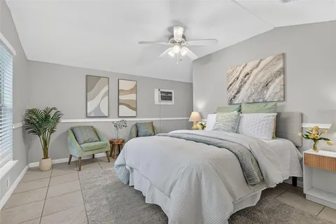 $599,000 | 4900 27th Avenue South, Gulfport, FL 33707