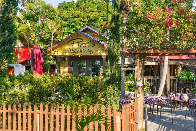 $593,500 | 4900 27th Avenue South, Gulfport, FL 33707