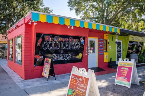 $599,000 | 4900 27th Avenue South, Gulfport, FL 33707