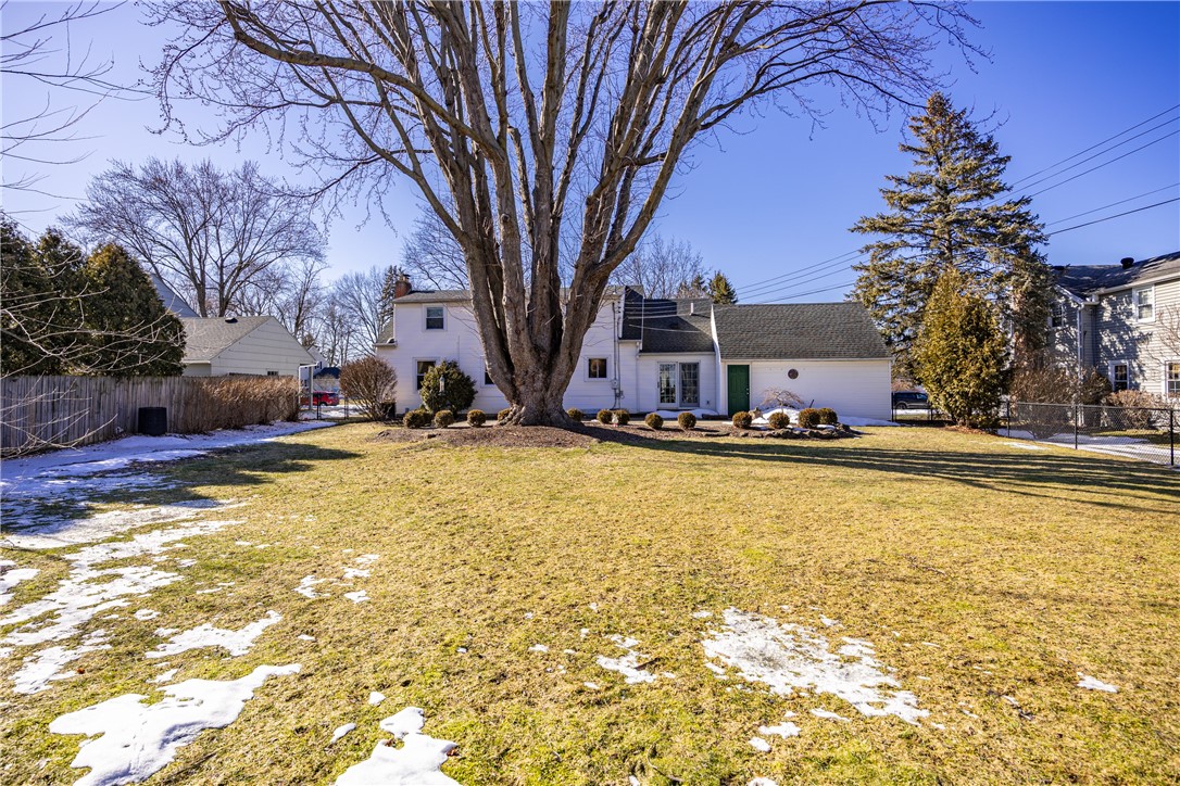 56 Hunters Lane Brighton, NY 14618 - Photo 5 of 31