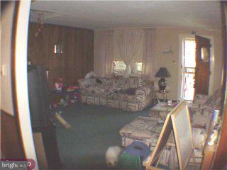 104 Harvin Road Upper Darby, PA 19082 - Photo 4 of 6 Gallery Image 4
