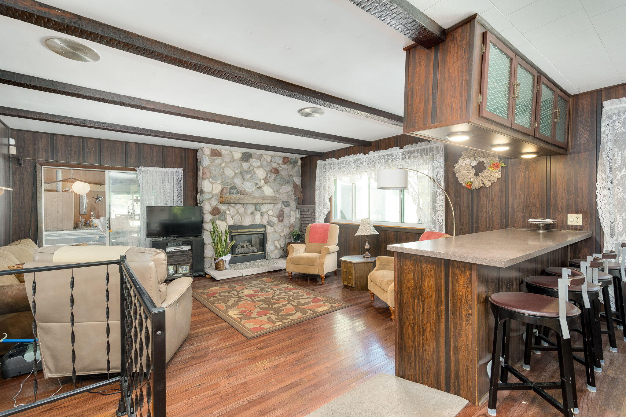 12304 Ferden Road Chesaning, MI 48616 - Photo 49 of 70 51-web-or-mls-Interiors (20 of 47)